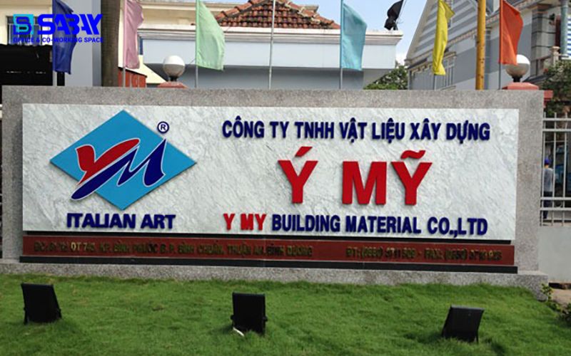 Treo bảng tên công ty
